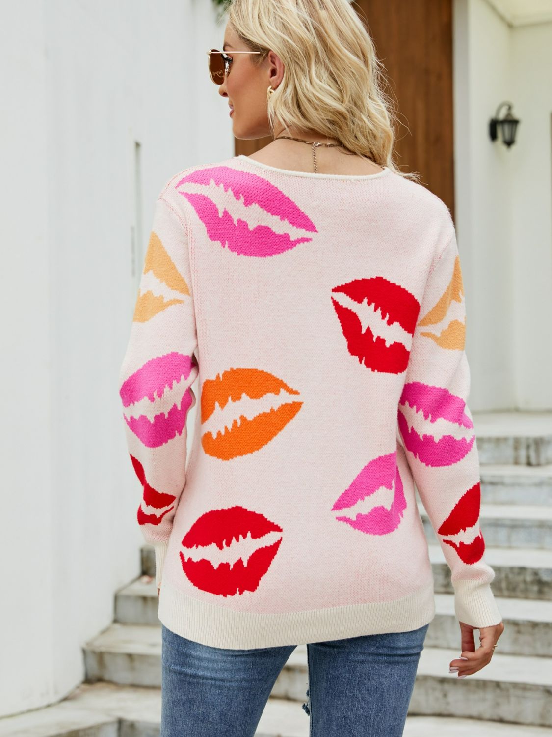 FOX Mandy Lip Print V-Neck Knit Top